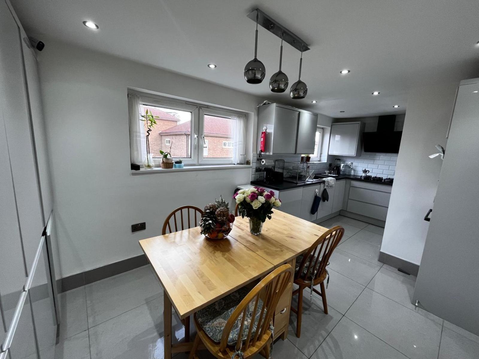 Plaistow Comfort Stay London Exteriör bild